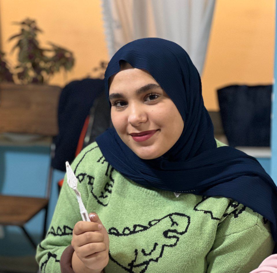 زهرا انبیایی